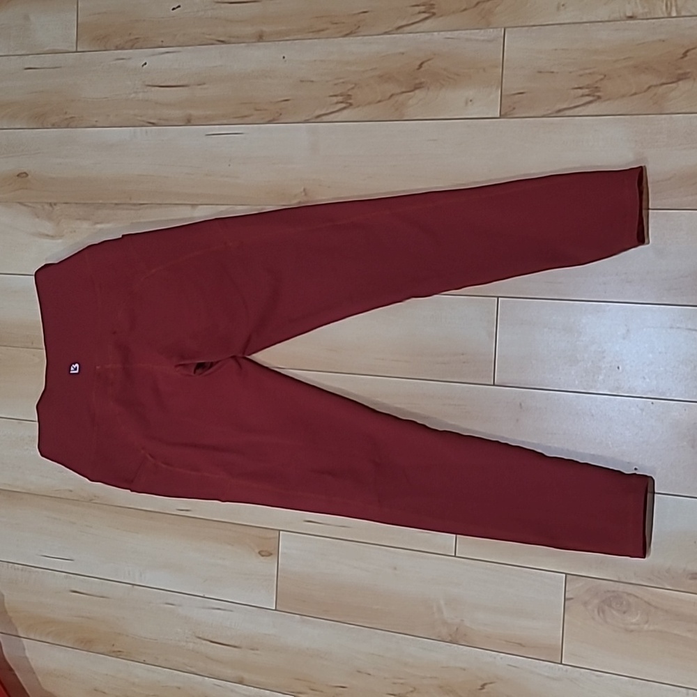 BuffBunny Size Medium Rust Coloured Capri Leggings - Picture 4 of 6